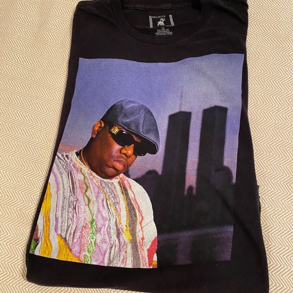 biggie smalls twin towers shirt